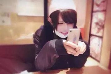 云畢業(yè)照
